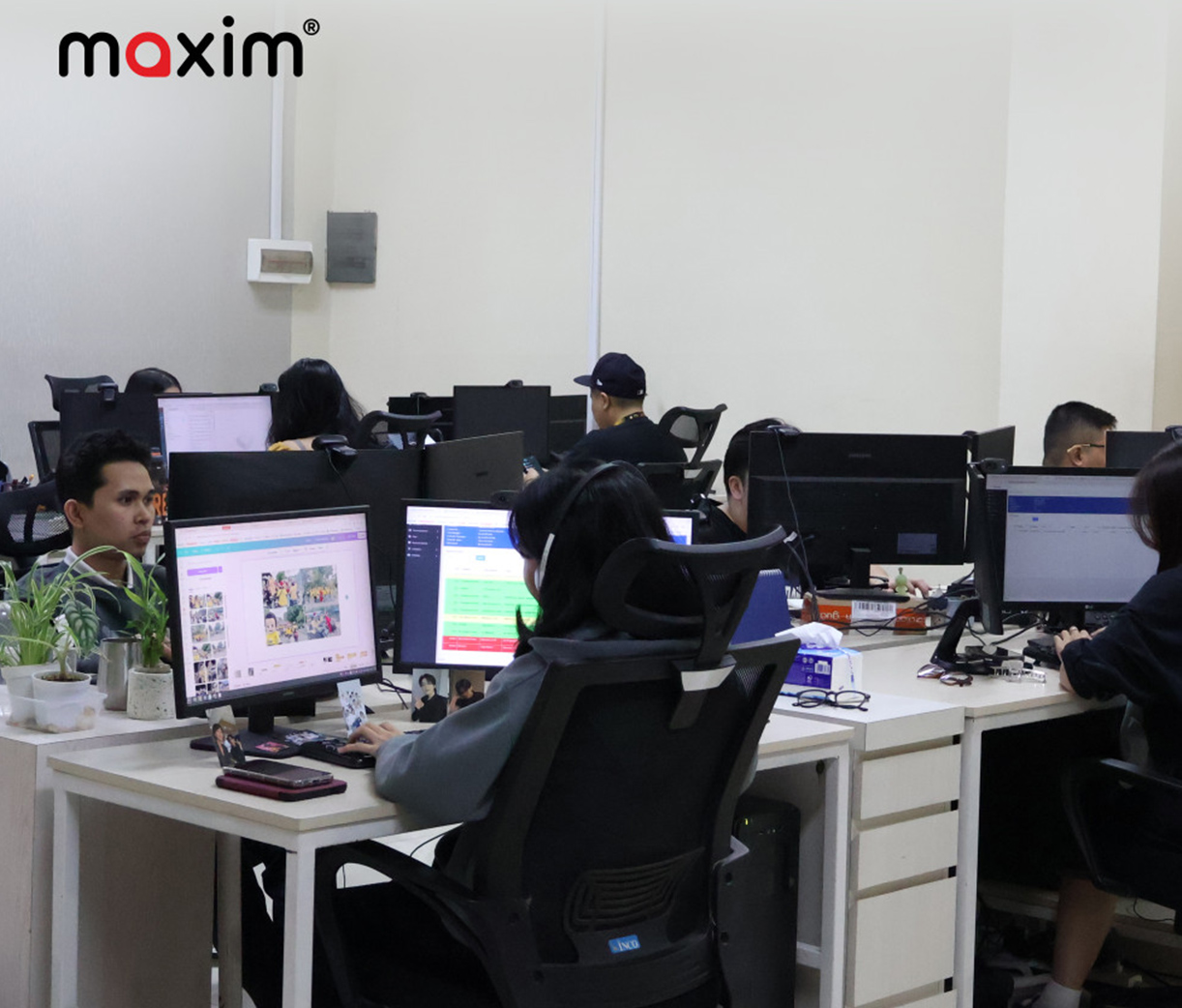 Maxim Online Transportation